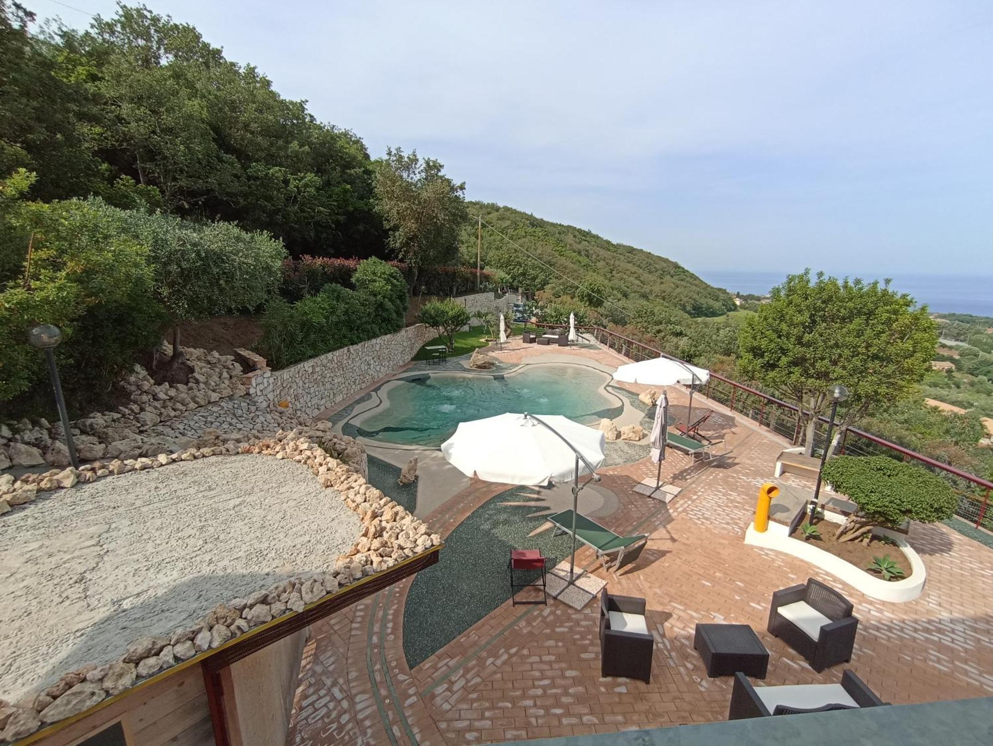 Il Corbezzolo Tropea Residence Екстериор снимка